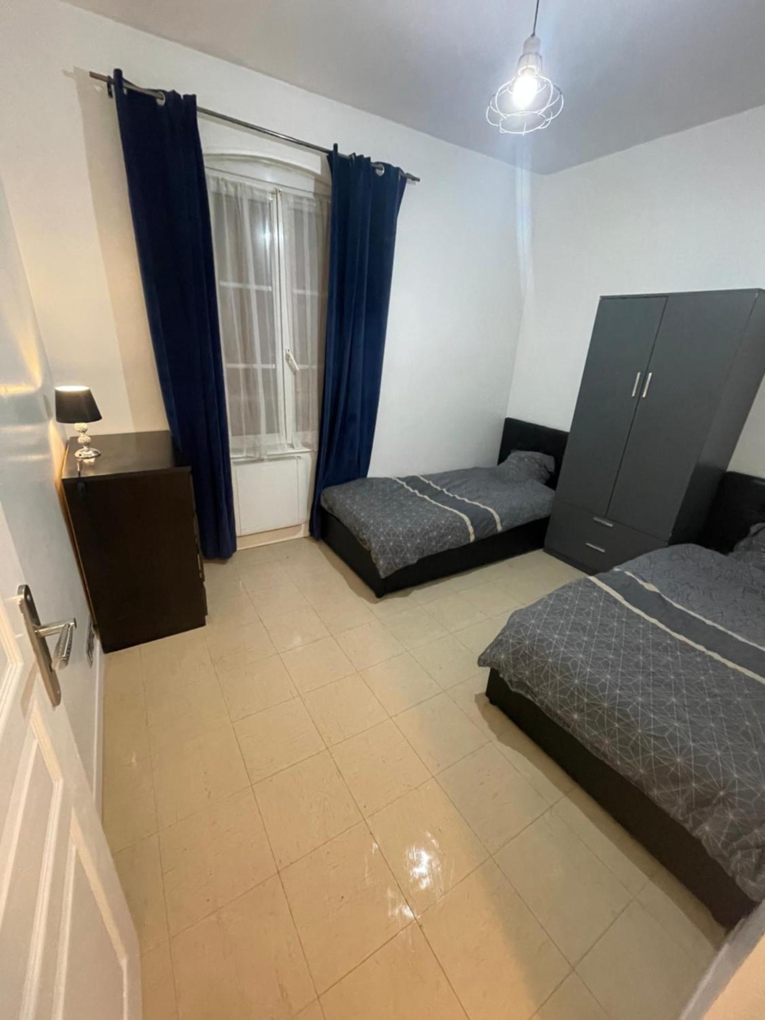 3 Pieces En Face La Gare De Apartment